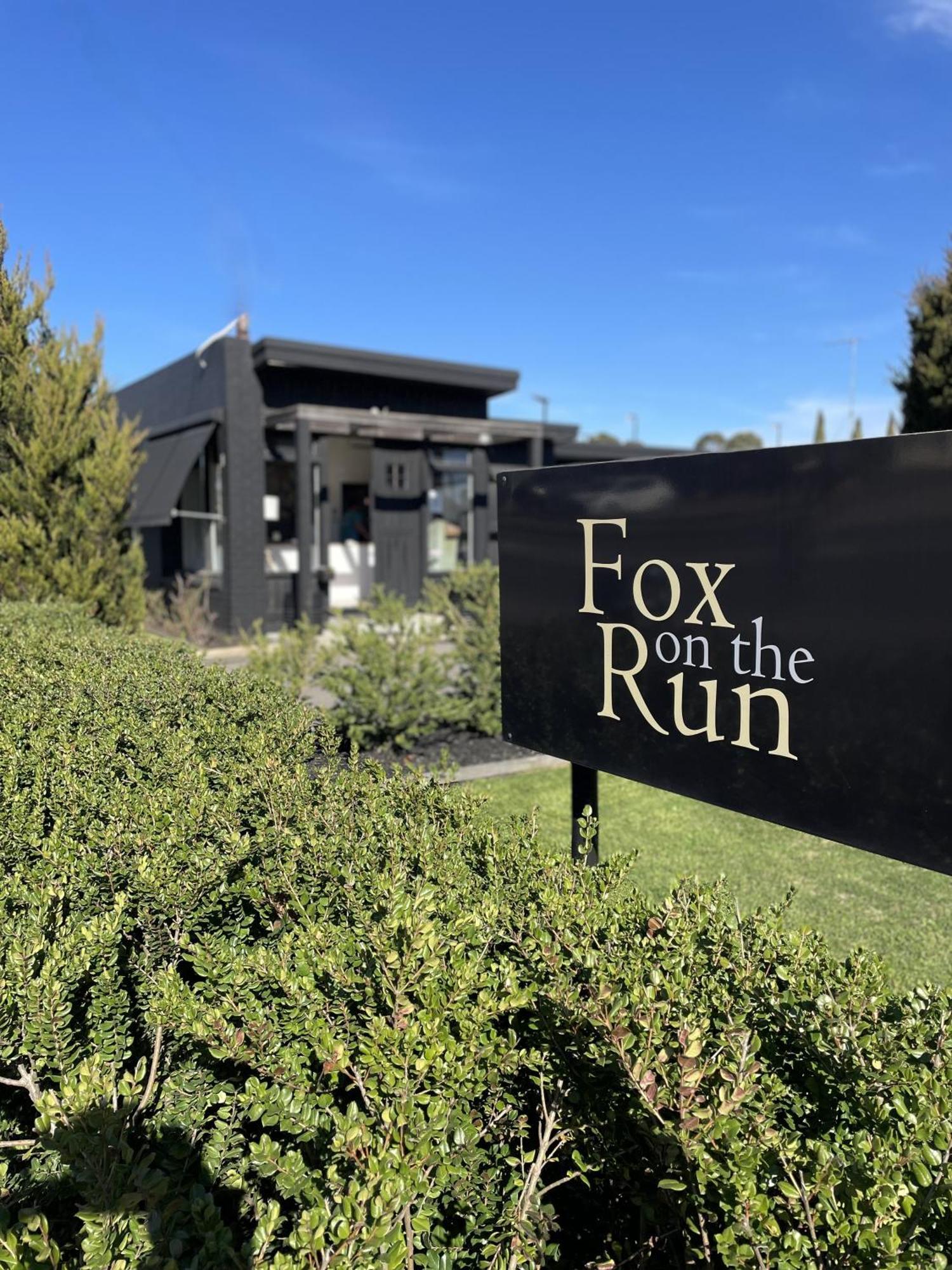 Fox On The Run - Motel Kilmore Eksteriør bilde